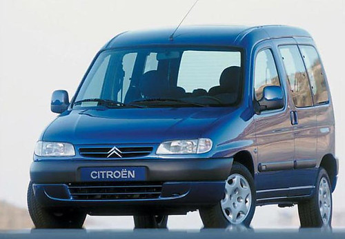 Выпуск в продажу автомобиля Citroen Berlingo 